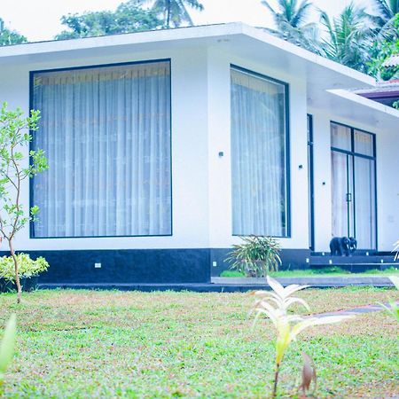 The Glade Lejlighedshotel Weligama Eksteriør billede